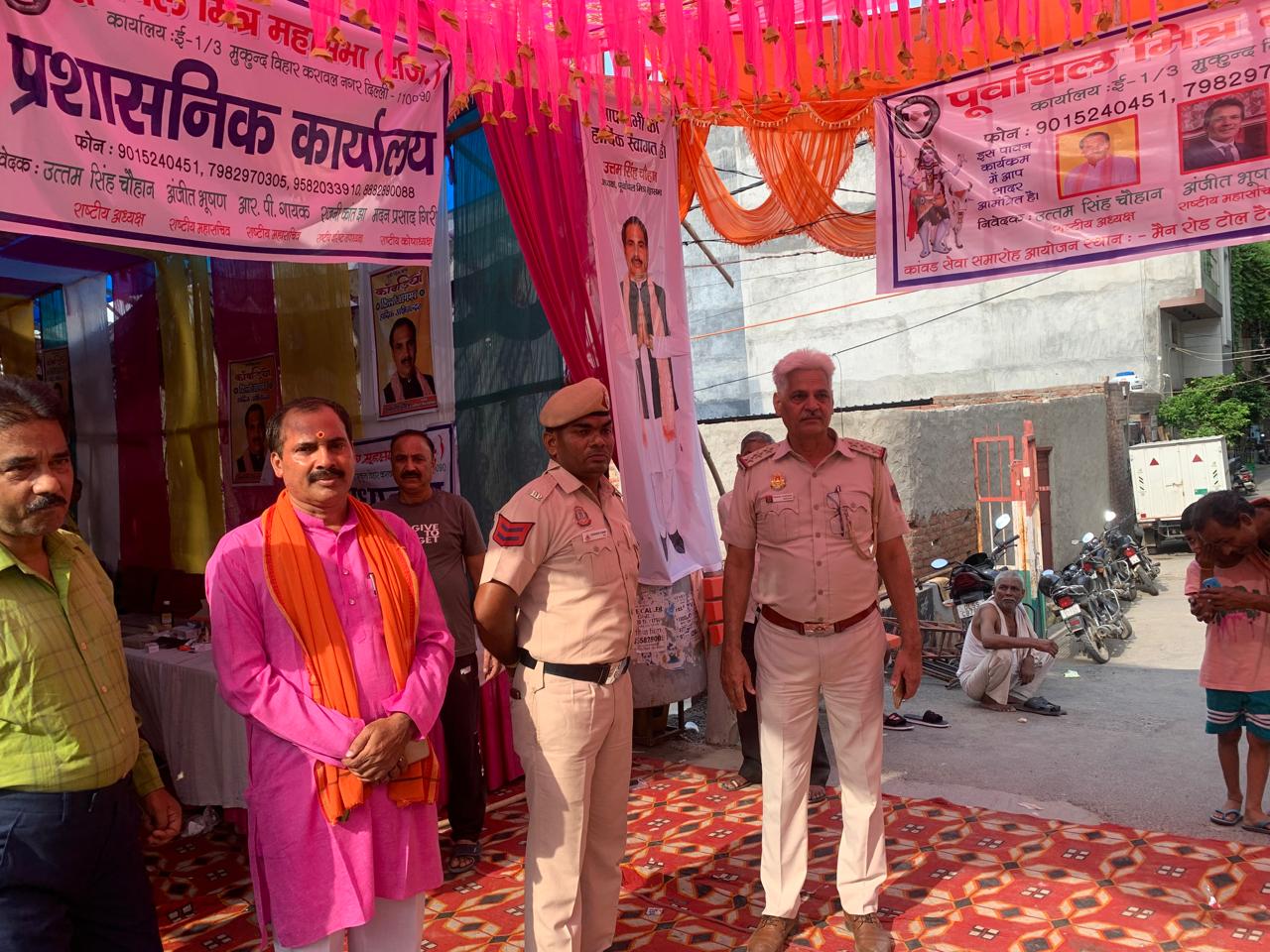पूर्वांचल मित्र महासभा द्वारा करावल नगर में भव्य कांवड़ सेवा शिविर का आयोजन